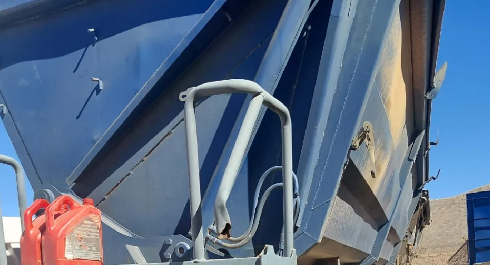 Afrit side tipper trailers available for hire