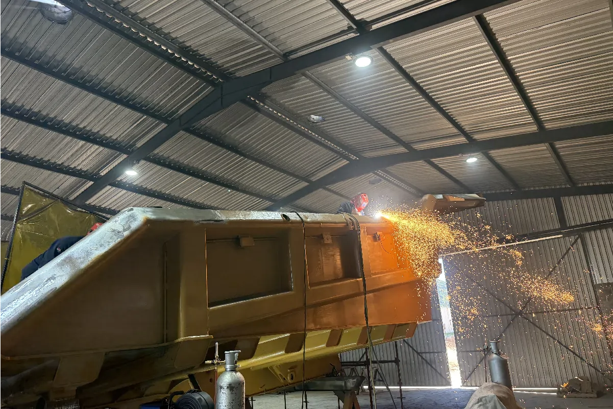 Heavy mining dump body undergoing a structural rebuild at CBU Engineering