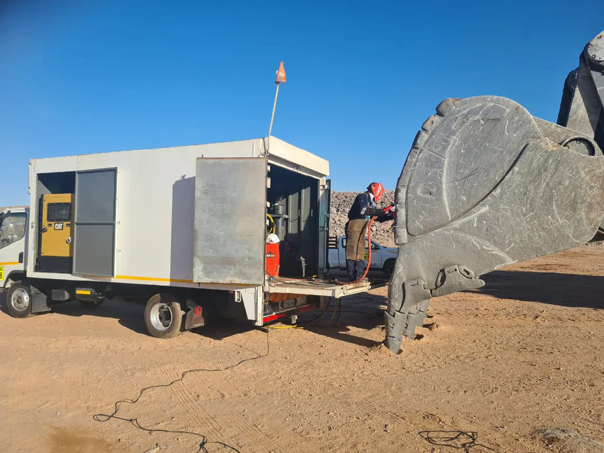 Mining bucket structural repair by CBU Engineering